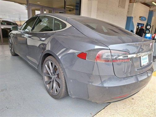 2020 Tesla Model S Long Range