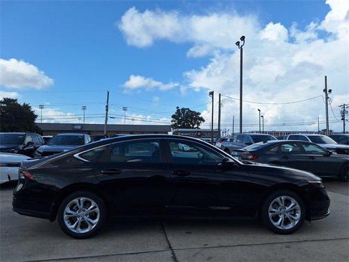 2025 Honda Accord LX 1.5T