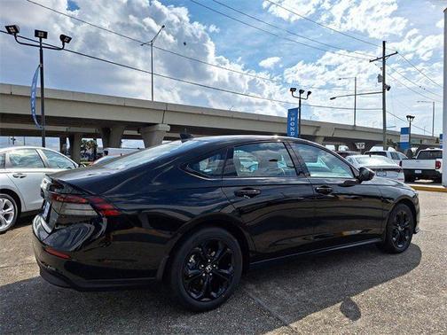 2025 Honda Accord Sport SE 1.5T