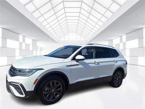 2022 Volkswagen Tiguan 2.0T SE