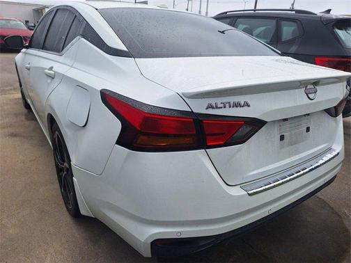 2023 Nissan Altima SR FWD