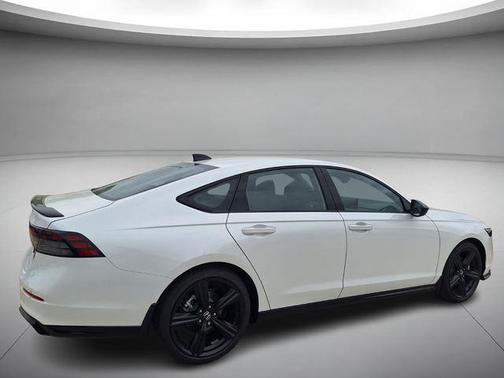 Platinum White Pearl 2026 Honda Accord Hybrid Sport-L