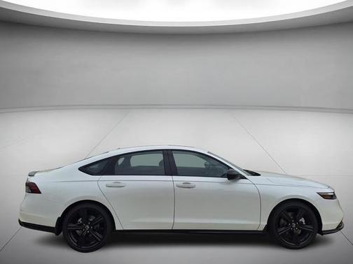 Platinum White Pearl 2026 Honda Accord Hybrid Sport-L