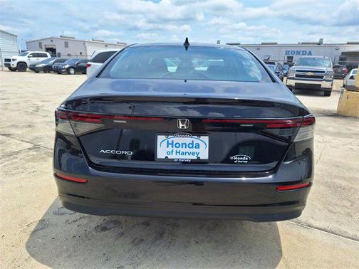2025 Honda Accord LX 1.5T
