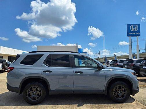2024 Honda Pilot TrailSport