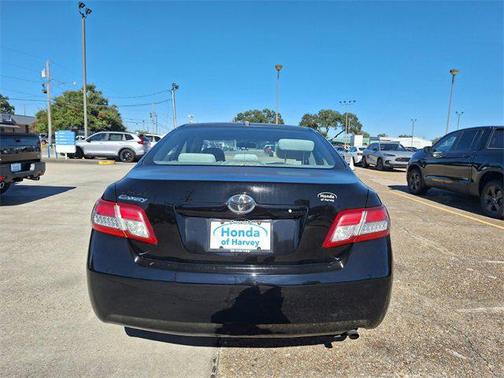 2010 Toyota Camry LE