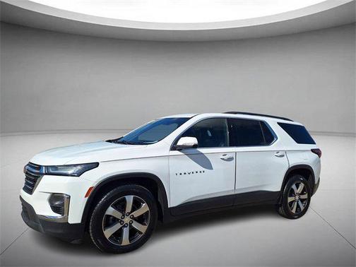 2022 Chevrolet Traverse LT Leather