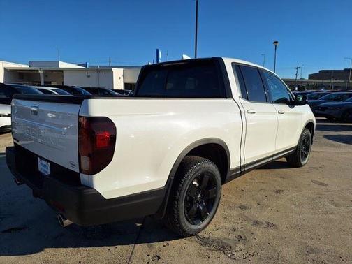 Platinum White Pearl 2026 Honda Ridgeline Black