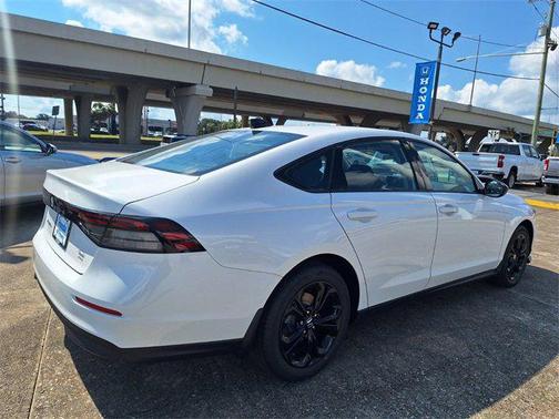 2025 Honda Accord Sport SE 1.5T