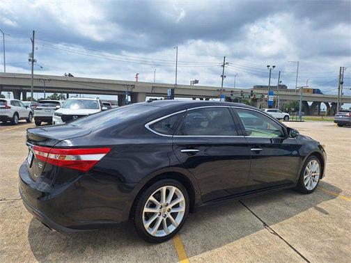 2013 Toyota Avalon XLE