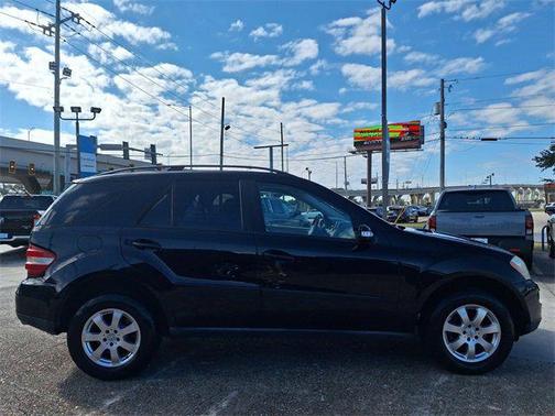 2006 Mercedes-Benz M-Class 4MATIC