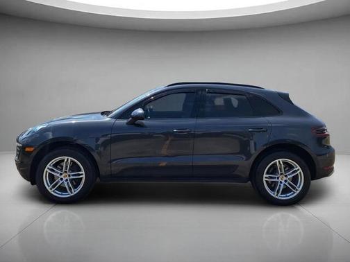 2018 Porsche Macan Macan