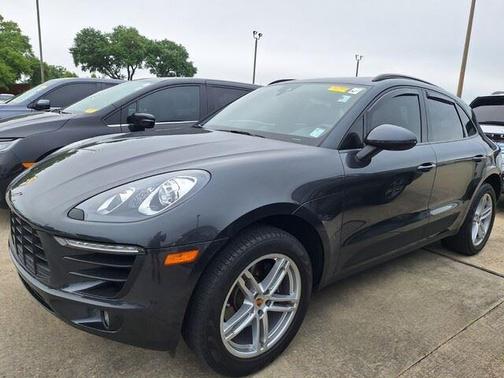2018 Porsche Macan Macan