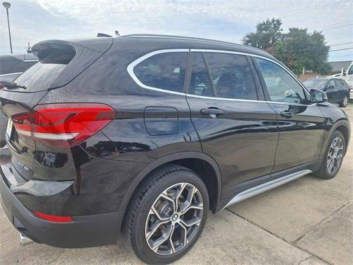 2022 BMW X1 sDrive28i