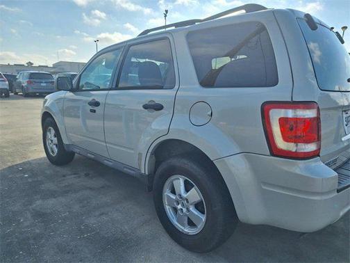 2009 Ford Escape XLT