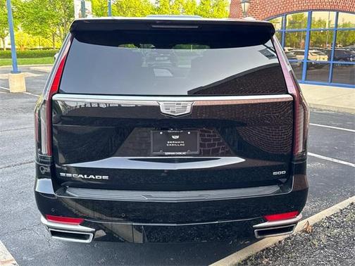 2023 Cadillac Escalade Premium Luxury