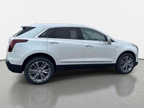 Crystal White Tri-Coat 2026 Cadillac XT5 Premium Luxury