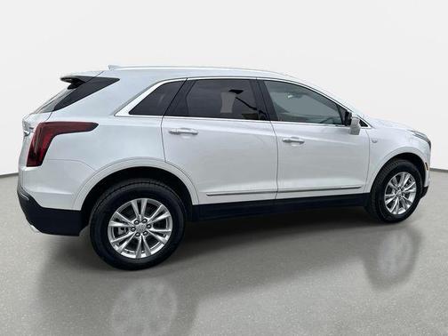 2025 Cadillac XT5 Luxury