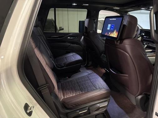 2024 Cadillac Escalade Premium Luxury Platinum