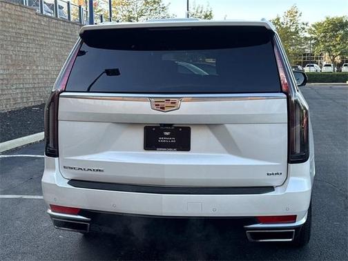 2024 Cadillac Escalade Premium Luxury Platinum