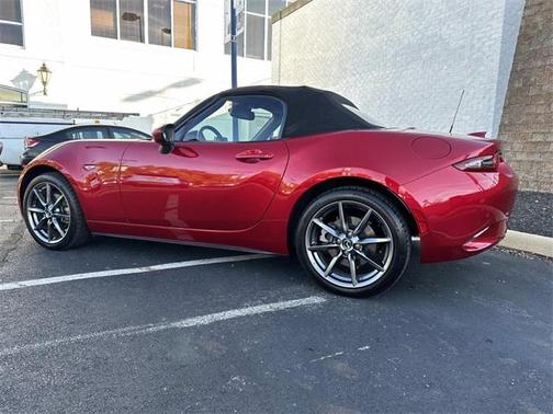 2016 Mazda MX-5 Miata Grand Touring