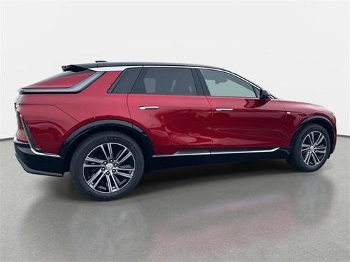 2025 Cadillac LYRIQ Luxury