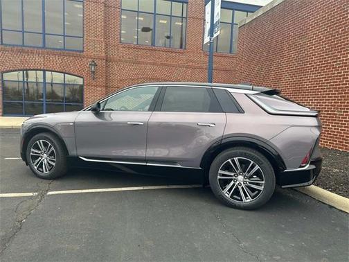 2025 Cadillac LYRIQ Luxury