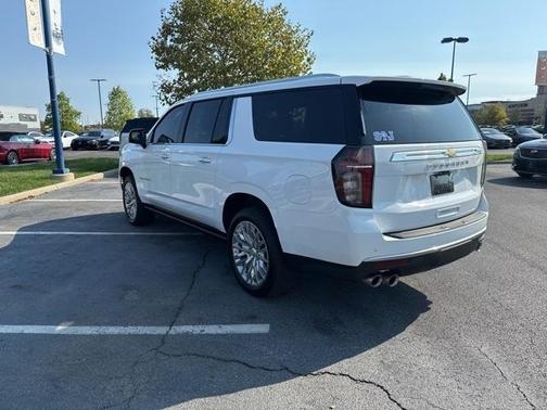 2024 Chevrolet Suburban High Country