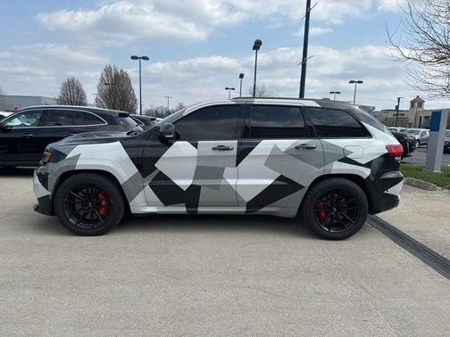 2020 Jeep Grand Cherokee SRT