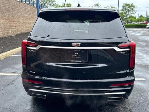 2022 Cadillac XT6 Premium Luxury AWD