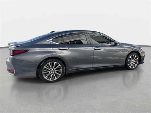 2020 Lexus ES 300h Base
