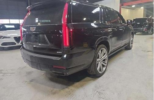 2025 Cadillac Escalade ESV Sport
