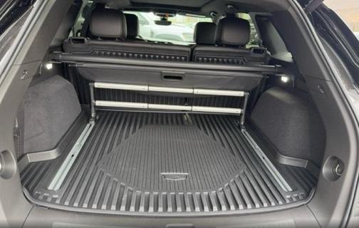 2025 Cadillac XT5 Sport