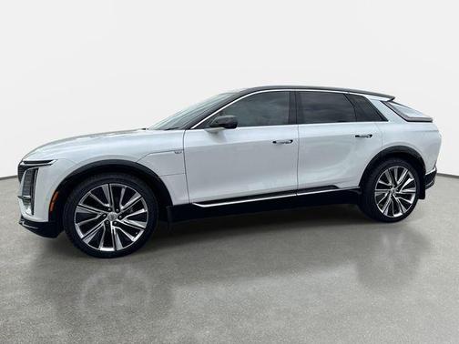 Crystal White Tri-Coat 2024 Cadillac LYRIQ Luxury