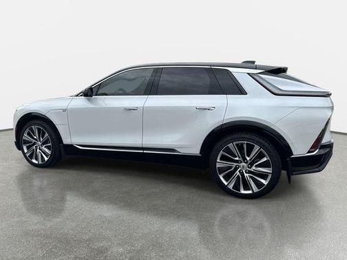 Crystal White Tri-Coat 2024 Cadillac LYRIQ Luxury