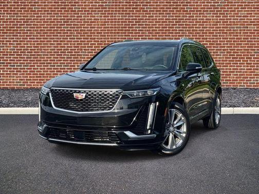 Stellar Black Metallic 2024 Cadillac XT6 Premium Luxury AWD