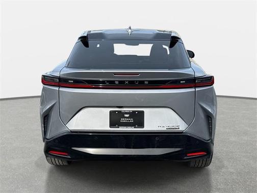 2023 Lexus RZ 450e Luxury