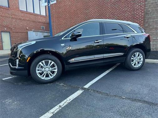 2025 Cadillac XT5 Luxury