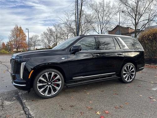2026 Cadillac Escalade Luxury