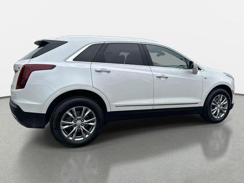 Crystal White Tri-Coat 2022 Cadillac XT5 Premium Luxury