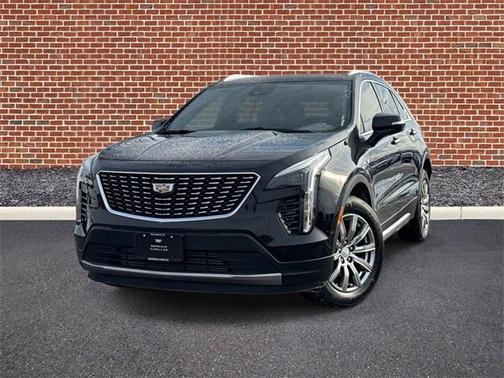 2021 Cadillac XT4 Premium Luxury