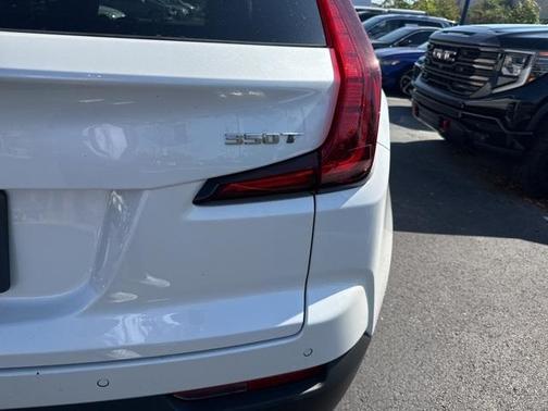 2022 Cadillac XT4 Luxury