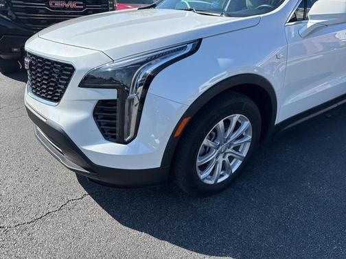 2022 Cadillac XT4 Luxury