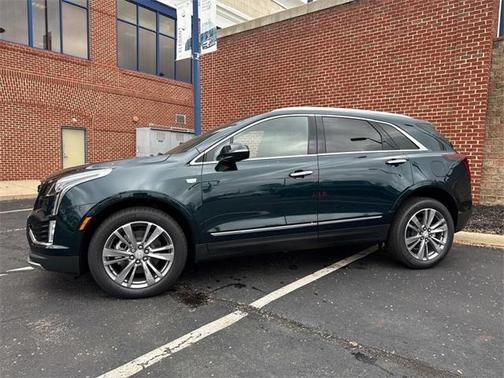 2025 Cadillac XT5 Premium Luxury