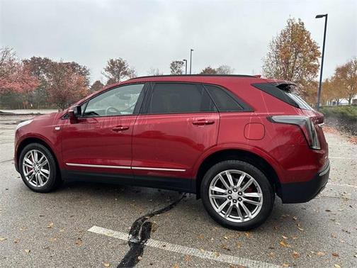 2023 Cadillac XT5 Sport