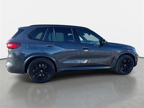 2020 BMW X5 M50i