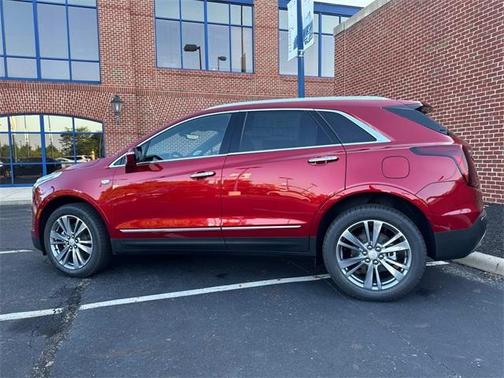 2025 Cadillac XT5 Premium Luxury
