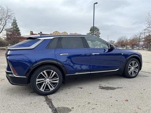 2024 Cadillac LYRIQ Luxury