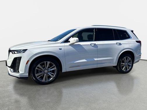 Crystal White Tri-Coat 2025 Cadillac XT6 Premium Luxury AWD