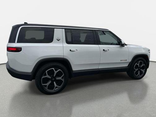 White 2023 Rivian R1S Adventure Quad Motor Large Pack